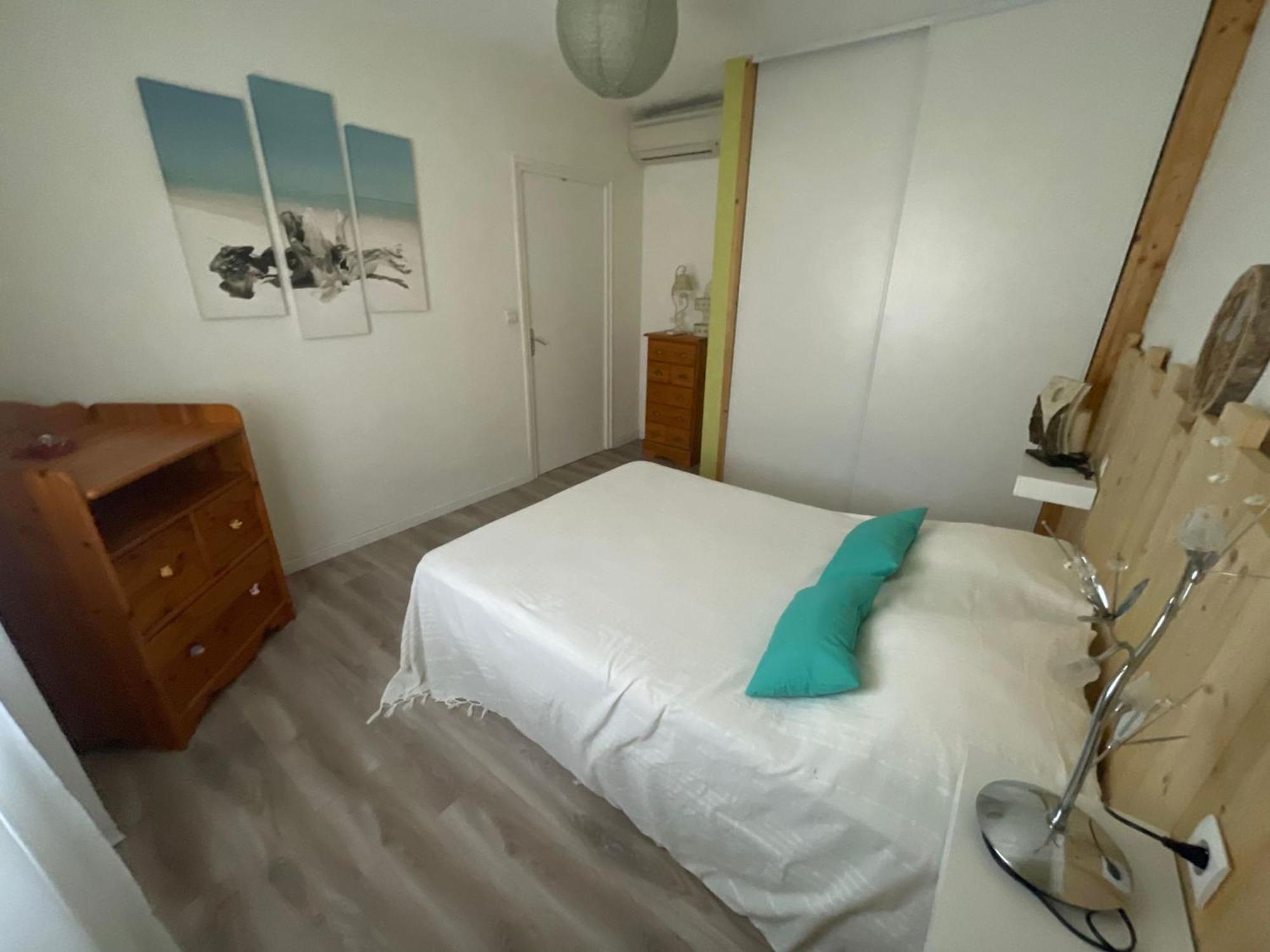 Le Cocon Des Spress Apartment Cers Exterior photo